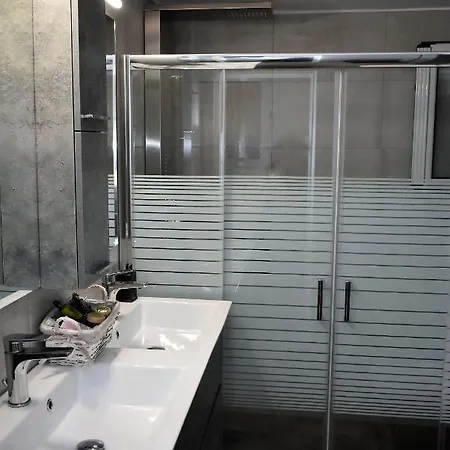 High Quality 110qm 2br At Simos-lux-apartment Appartamento Atene